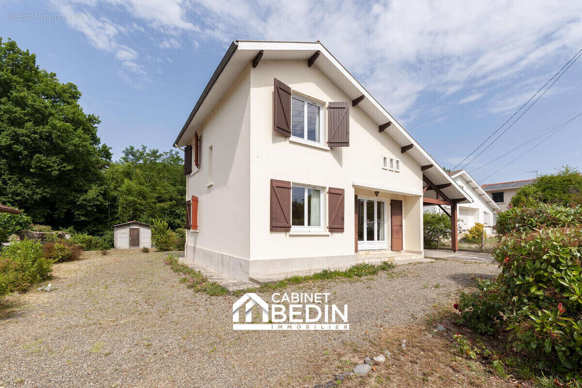 Maison 82 m² à Saint-Paul-Les-Dax  - photo 2