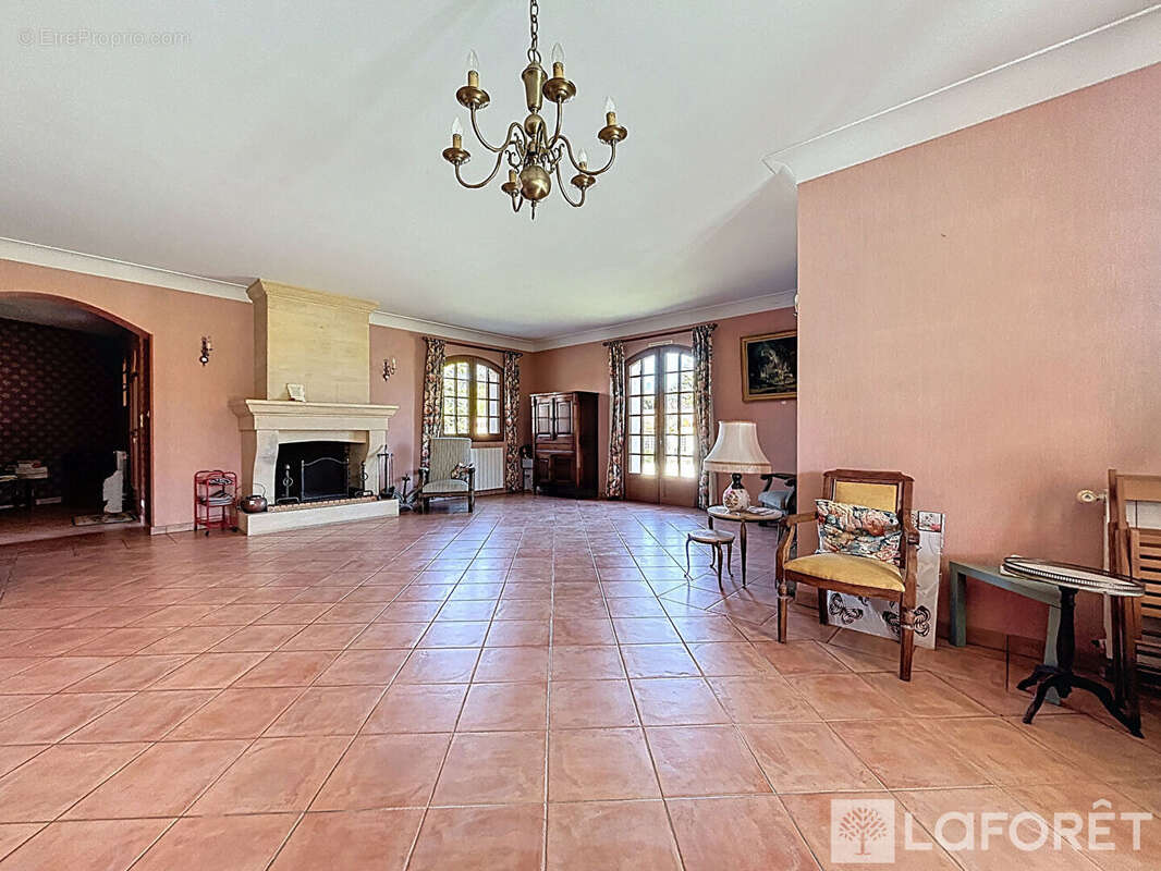 Maison à SAINT-ANDRE-DE-CUBZAC