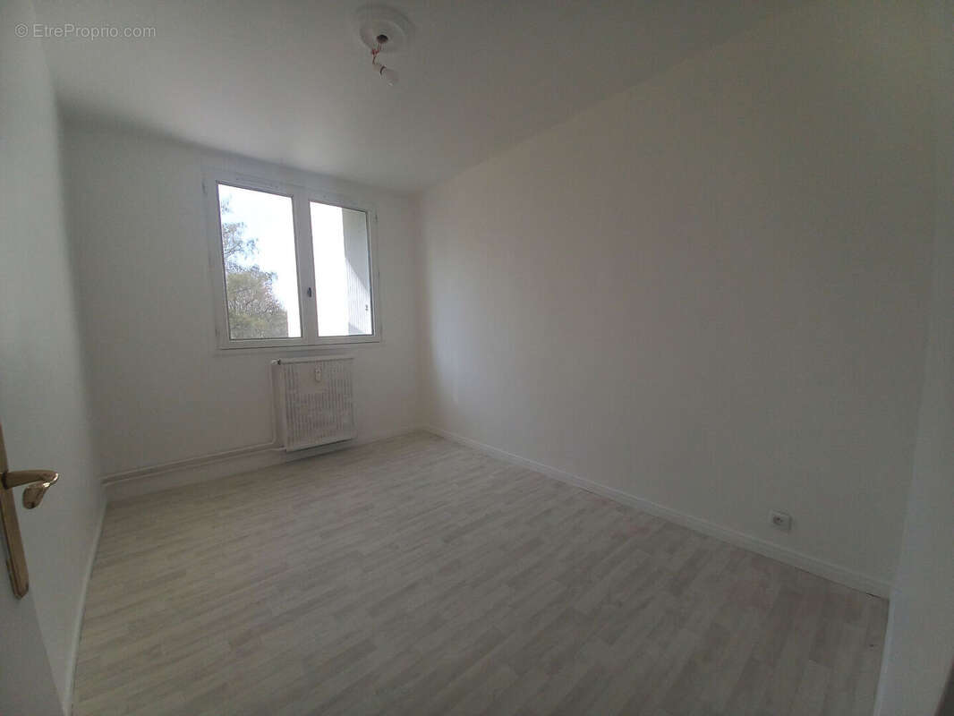 Appartement à LA FERTE-BERNARD