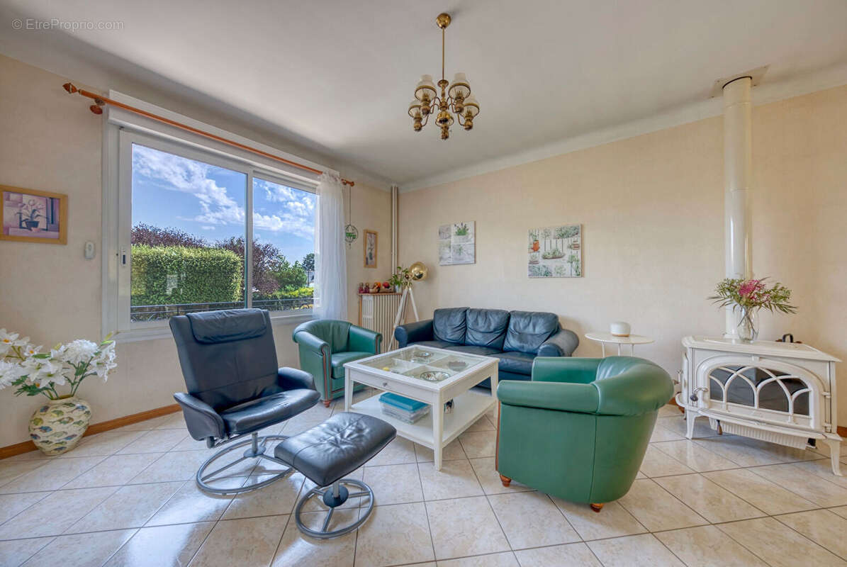 Maison à CHARTRES-DE-BRETAGNE