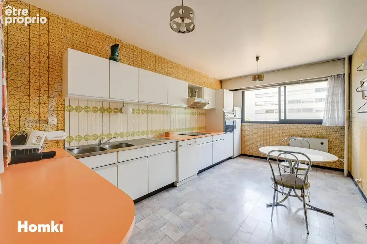 Appartement T4 de 112 m² à Créteil 94000, Place Salvador Allende - photo 10