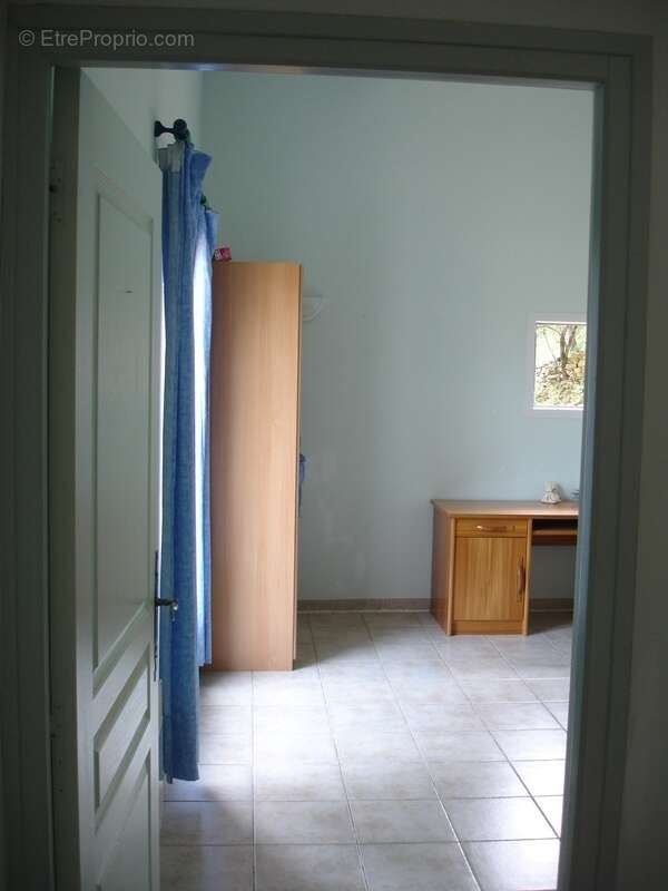À Vendre – Gard Rhodanien -  SALAZAC Maison de Charme d'environ 200 m2 avec Piscine sur un terrain de 2079 m2 - photo 11
