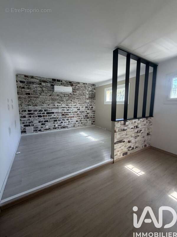Photo 2 - Maison à PELISSANNE
