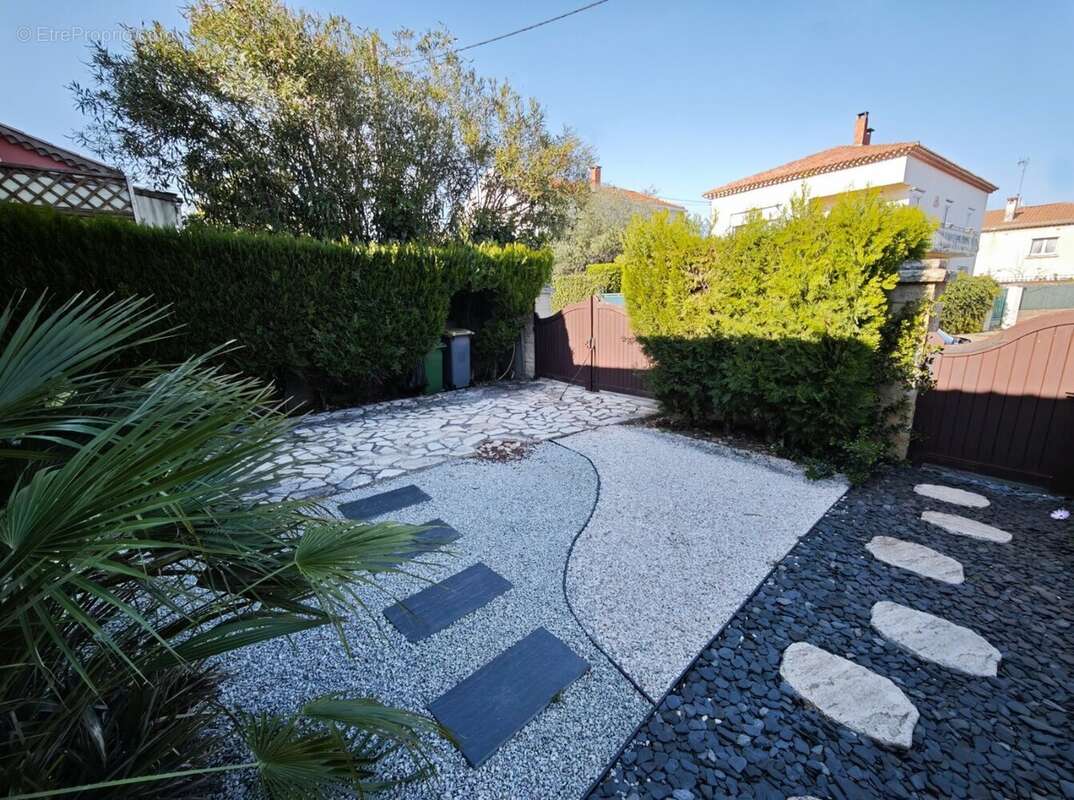 Maison à BEZIERS