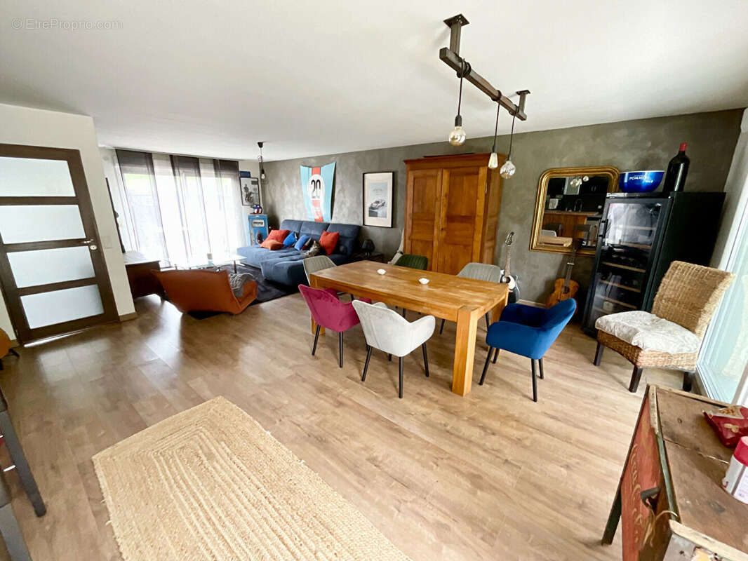 Maison à BAINVILLE-SUR-MADON