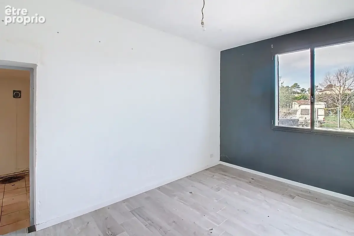 A VENDRE FLAYOSC - Maison 120 m² sur terrain de 4500 m² - photo 7