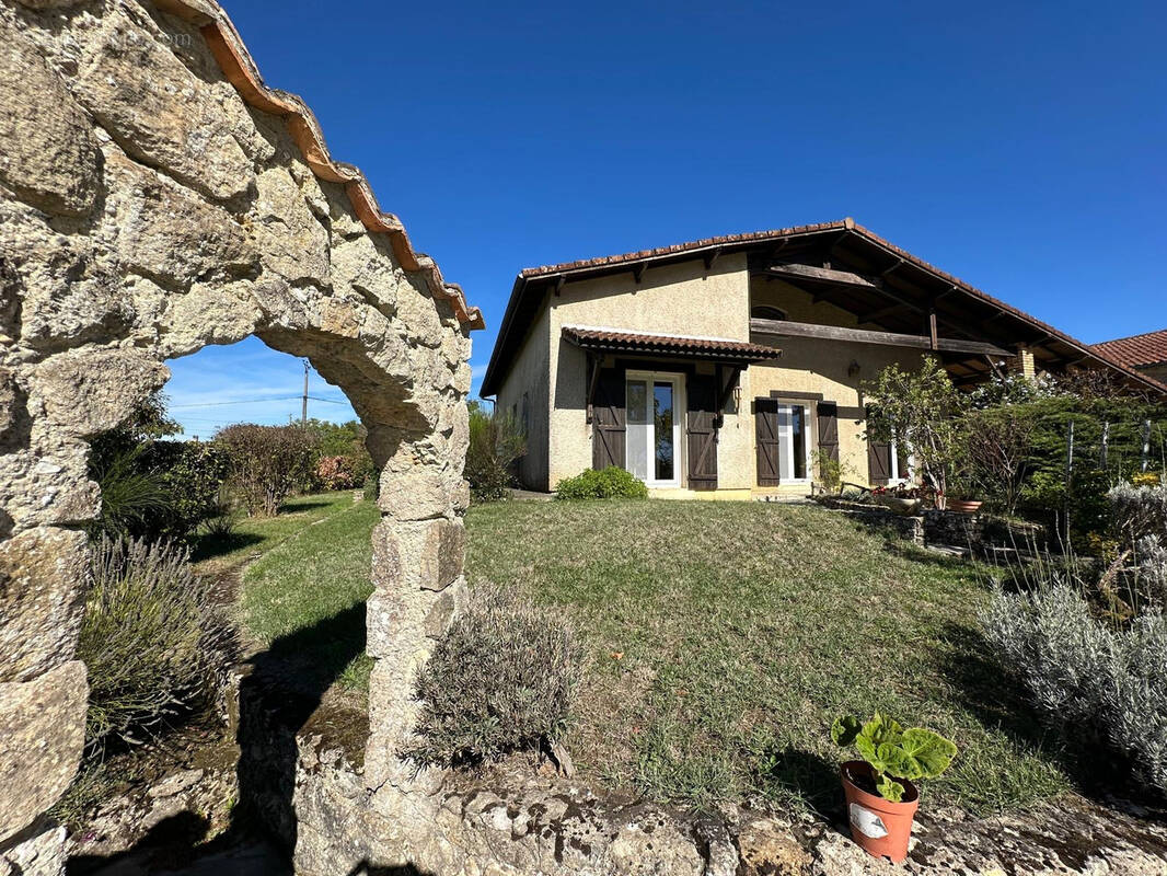 Maison à CADILLAC