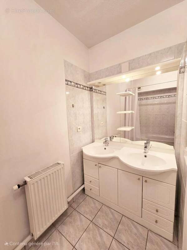 Appartement à ANSE