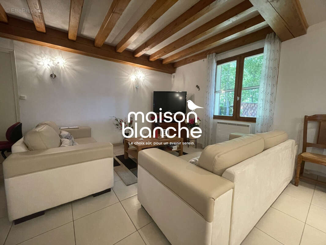 Maison à SAINT-EMILION