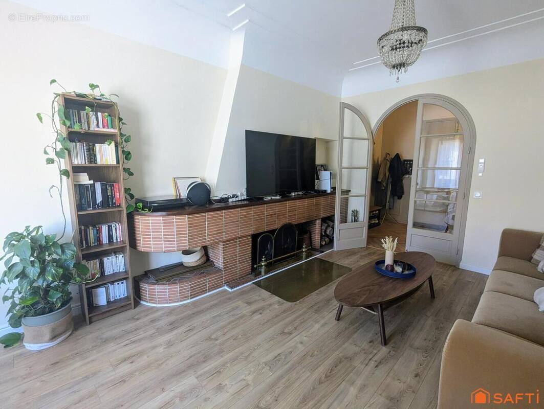 Photo 1 - Appartement à NIMES