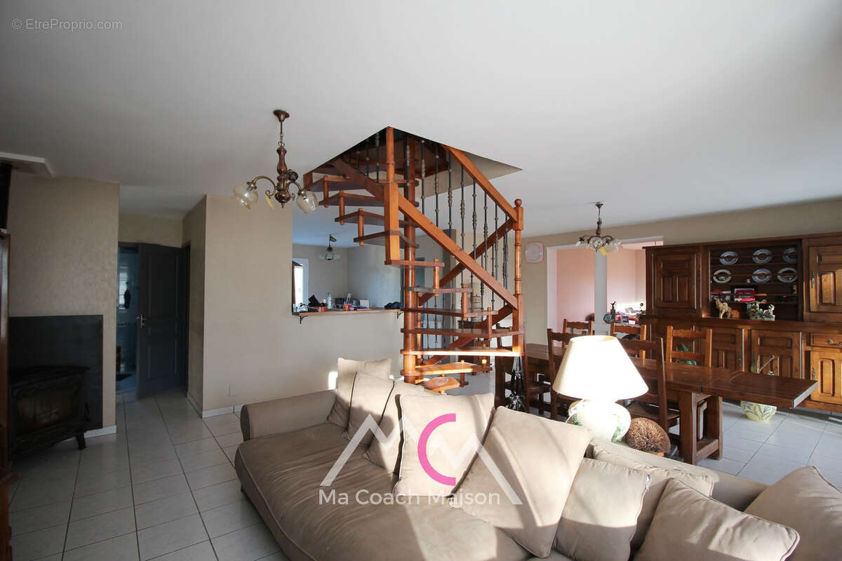 Maison à SAINTE-ANNE-SUR-BRIVET