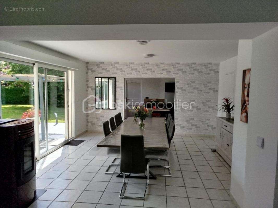 Maison à VILLERS-BOCAGE