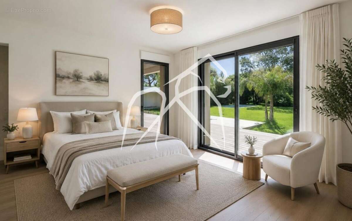 Maison à MAUGUIO