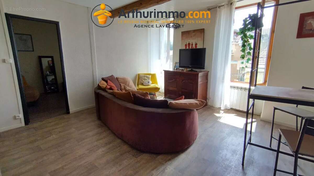 Appartement à LAROQUE-D'OLMES