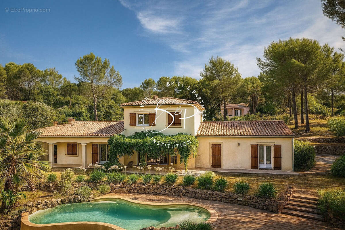 Maison à DRAGUIGNAN