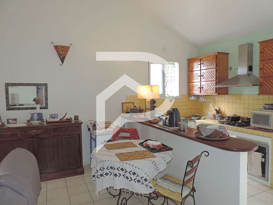 Maison à PETITE-ILE