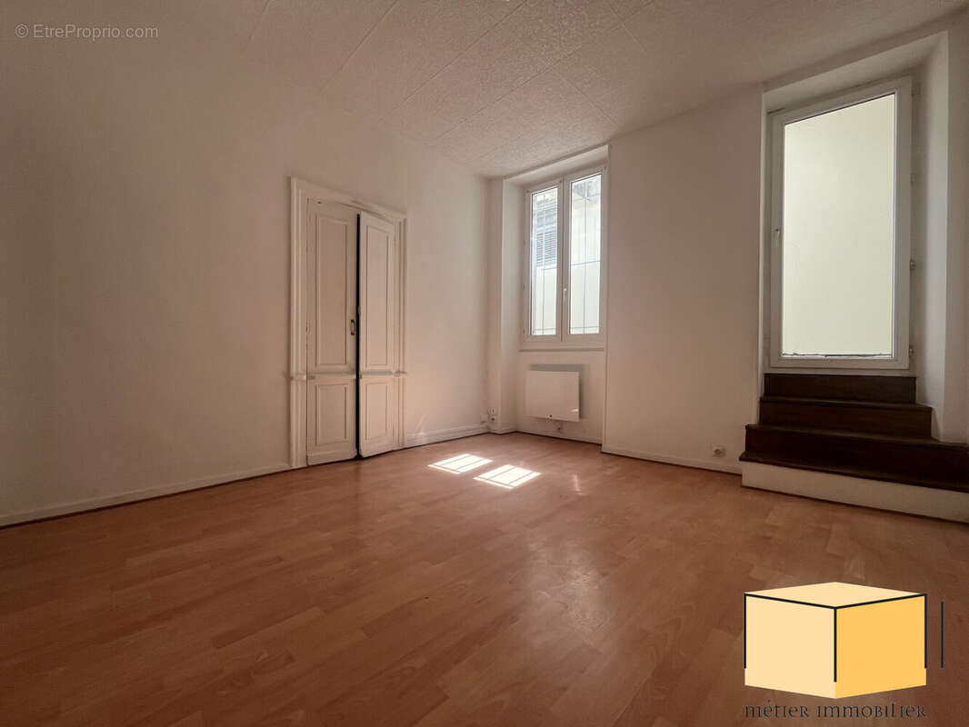 Appartement 81 m² à Belley  - photo 2