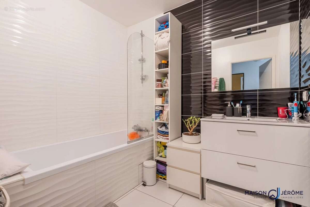 Appartement à ROMAINVILLE