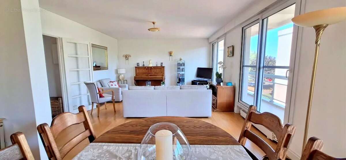 Appartement - 111 m² - 5pièces - Le Pecq - photo 4