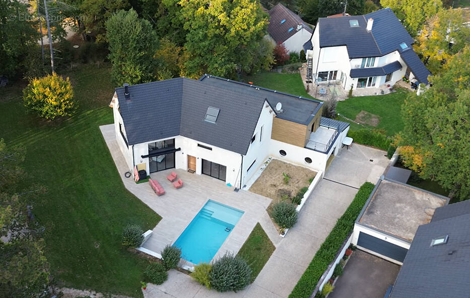 Maison à VELARS-SUR-OUCHE