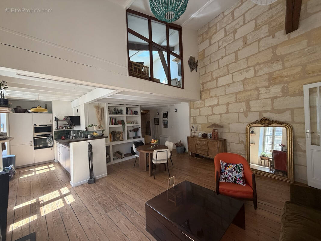 Appartement à BORDEAUX