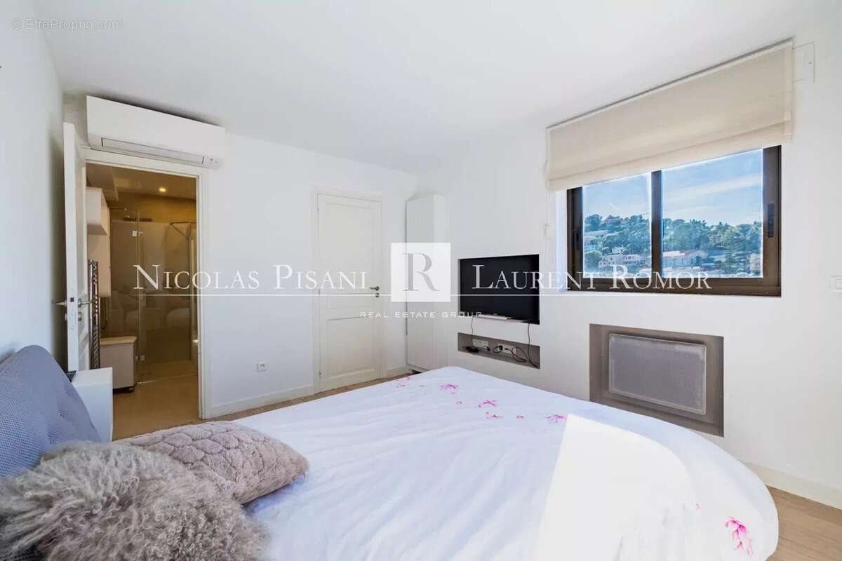 Appartement à VILLEFRANCHE-SUR-MER