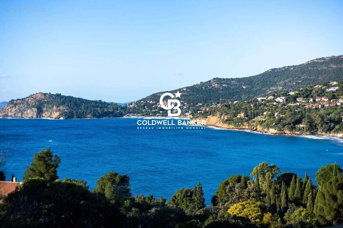 Maison à RAYOL-CANADEL-SUR-MER