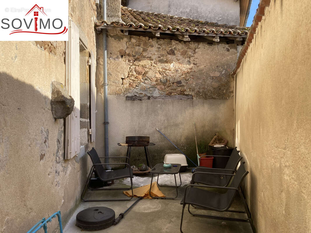 Appartement à SAINT-MAURICE-DES-LIONS