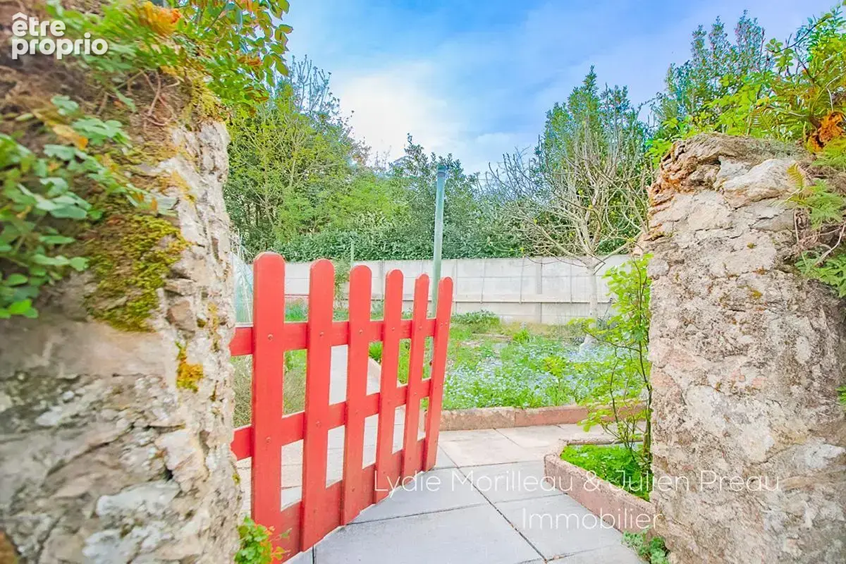 Maison de caractère  rezé -107 m² - jardin arboré - photo 9