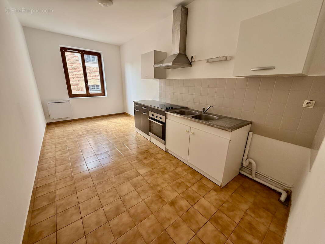 Appartement à SAINTE-LIVRADE-SUR-LOT