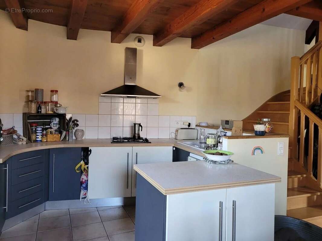 Maison à MARMINIAC