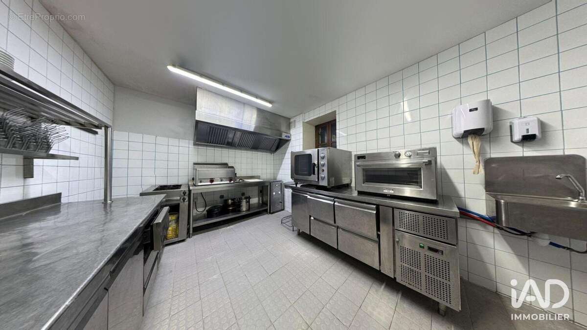 Photo 8 - Commerce à DOMPIERRE-SUR-BESBRE