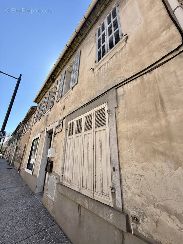 Appartement à SAINT-CYR-SUR-MER