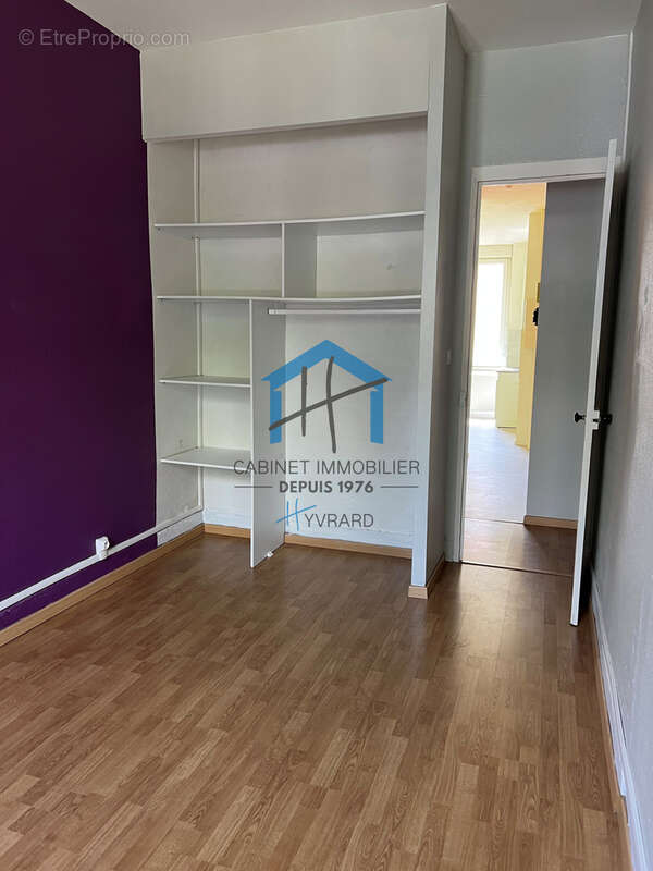 Appartement à SAINT-ETIENNE