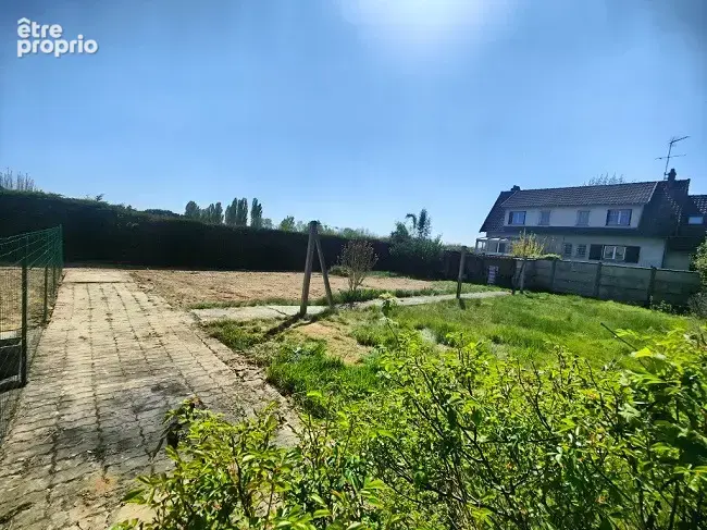 Terrain à CHEVANNES
