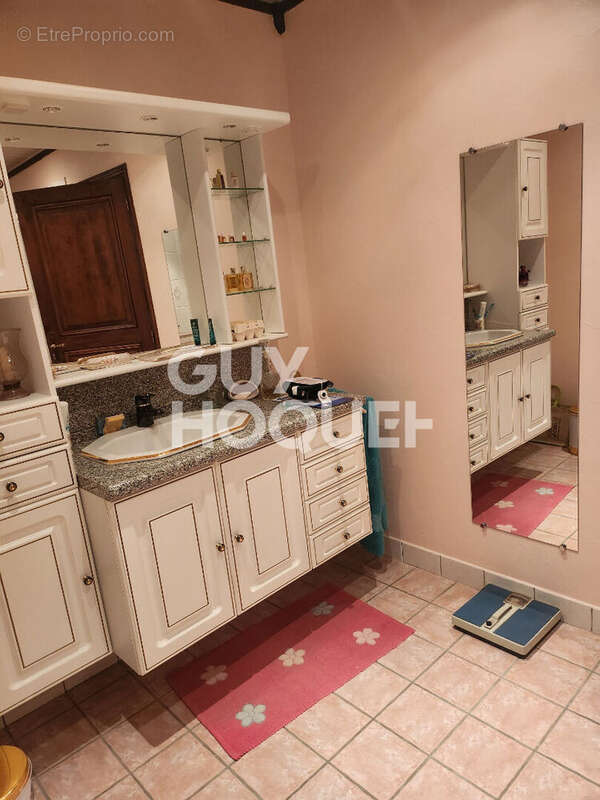 Maison à LONGUEVILLE