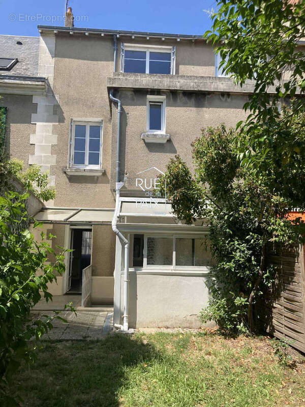 Maison à CHATELLERAULT