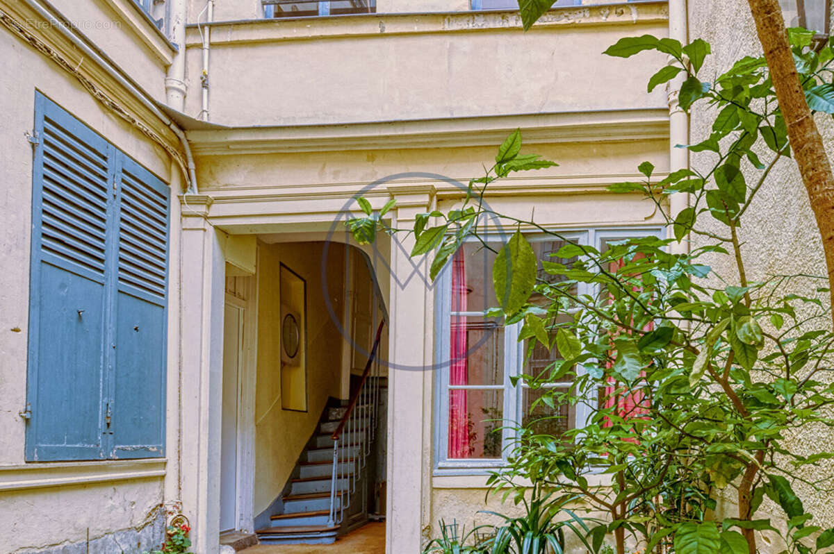 Appartement à VERSAILLES