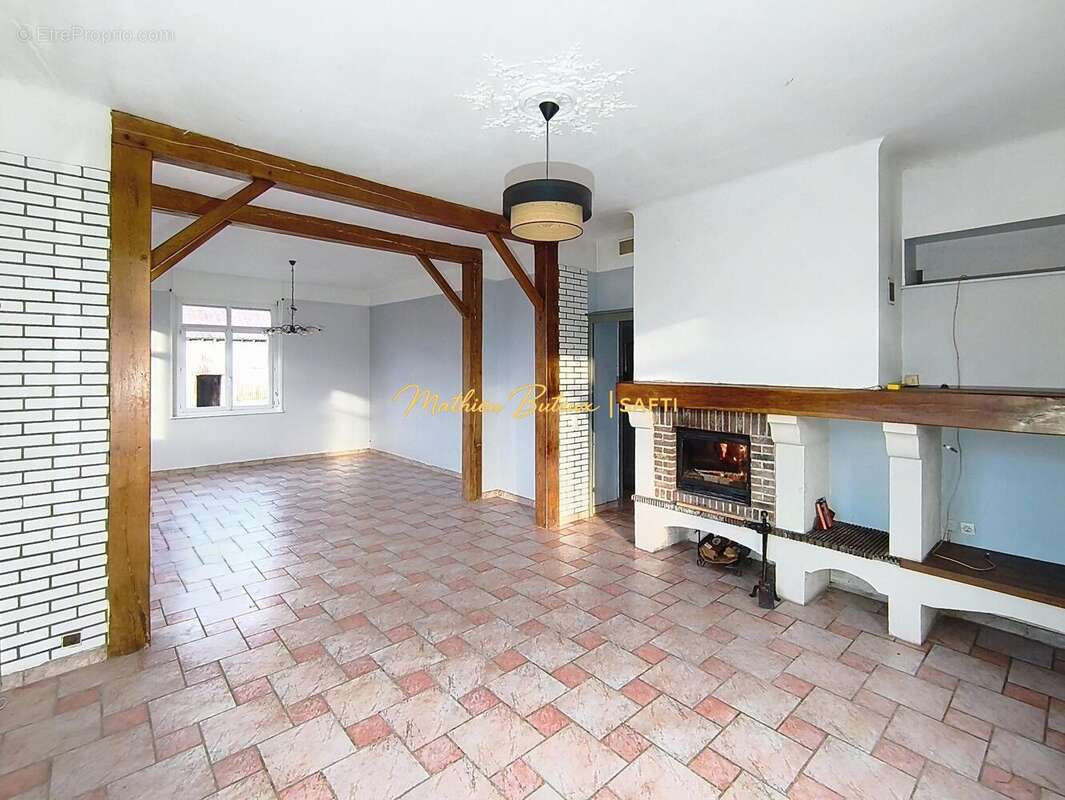 Photo 4 - Maison à LAMOTTE-BULEUX