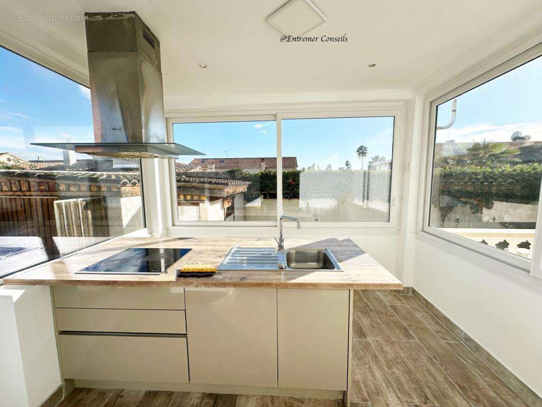 Maison à VILLENEUVE-LOUBET