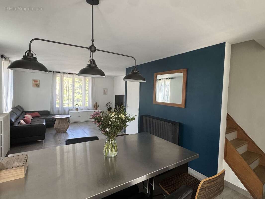 Maison à MONTMORENCY