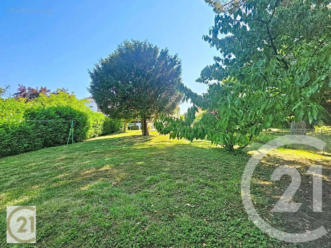 Maison 170 m² à Villefranche-De-Lauragais  - photo 8