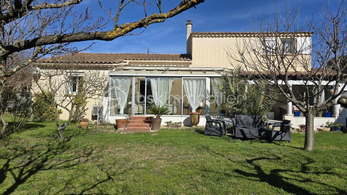 Maison à BAGNOLS-SUR-CEZE