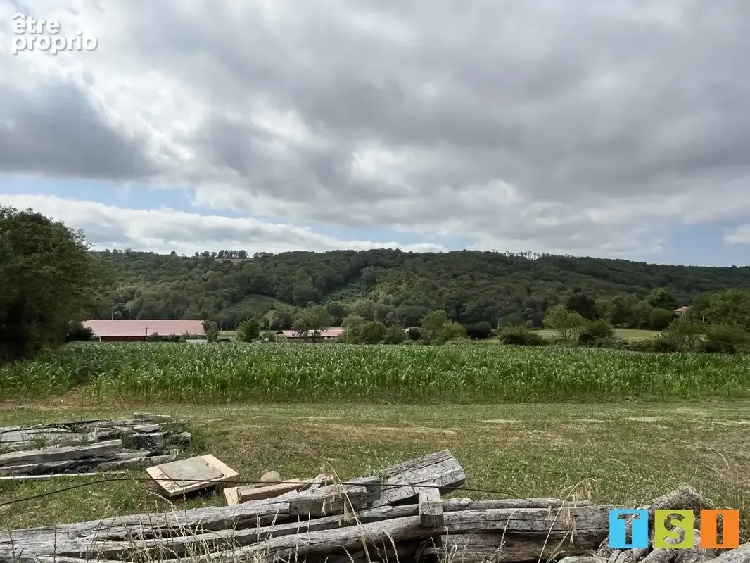 Corps de ferme avec dépendances - photo 4