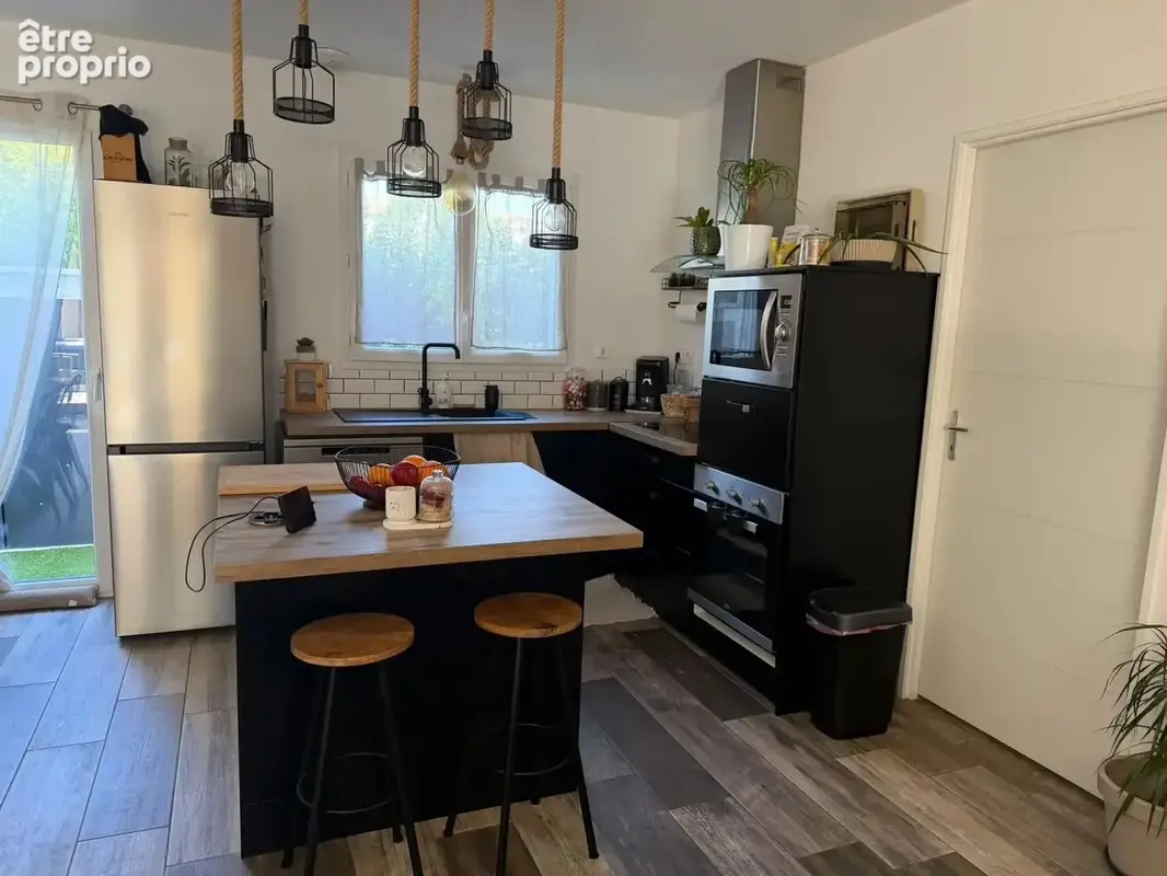 MONTÉLIMAR – Maison récente 2017 -T4 76 m² – 3 chambres – Jardin aménagé – Aucun travaux - photo 3