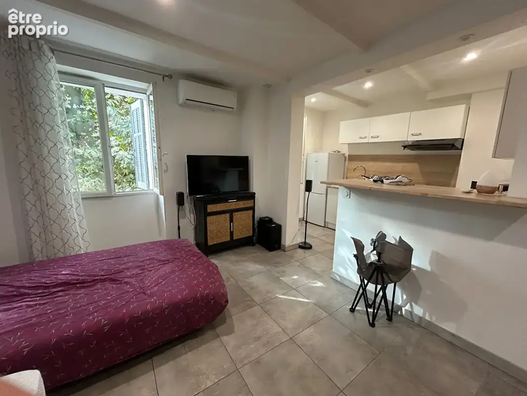 Photo Appartement à Gareoult au prix de 96 000€