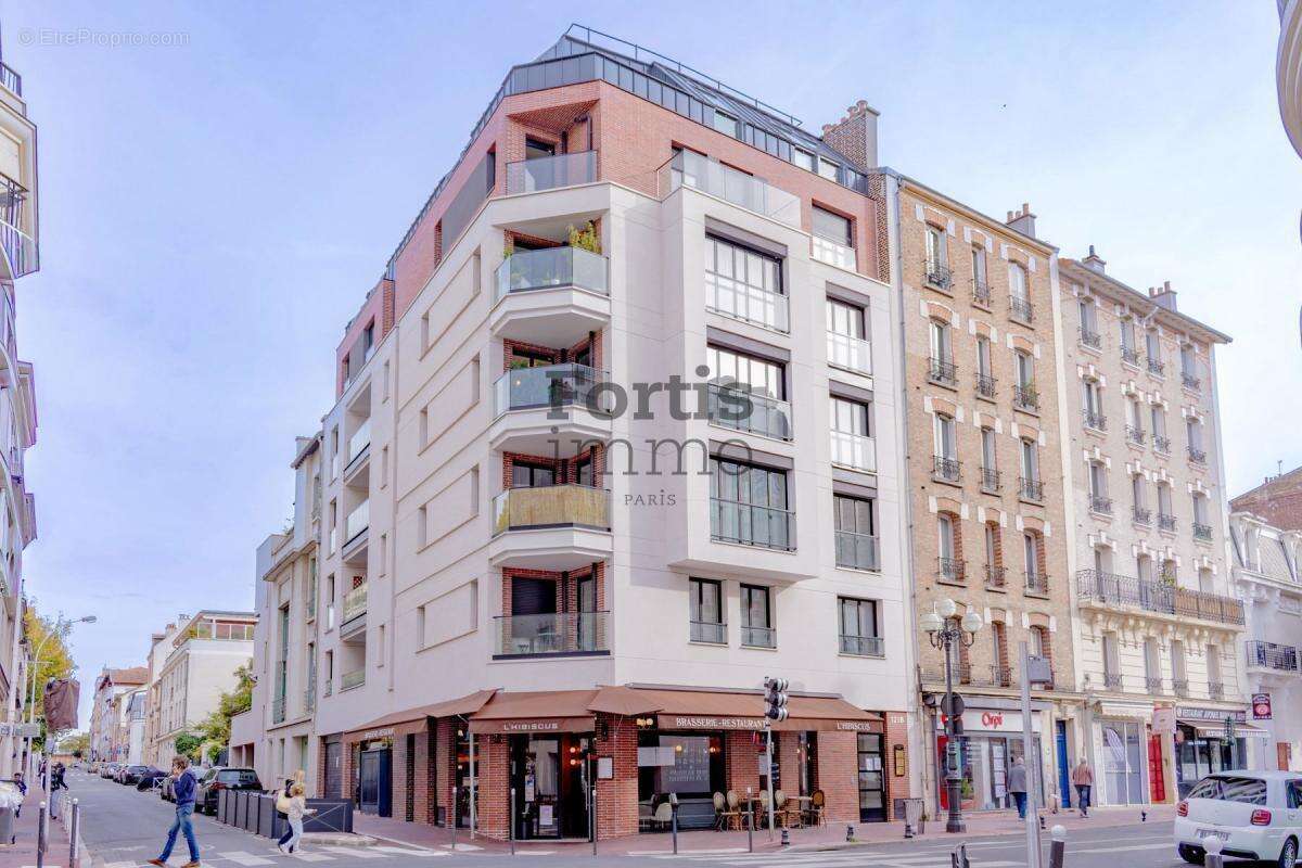 Appartement à MONTROUGE