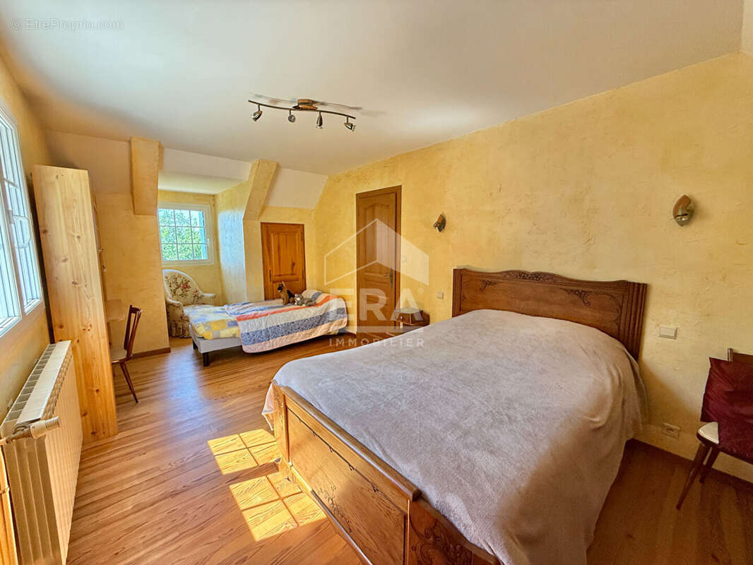 Maison 177m² à monfaucon - photo 6
