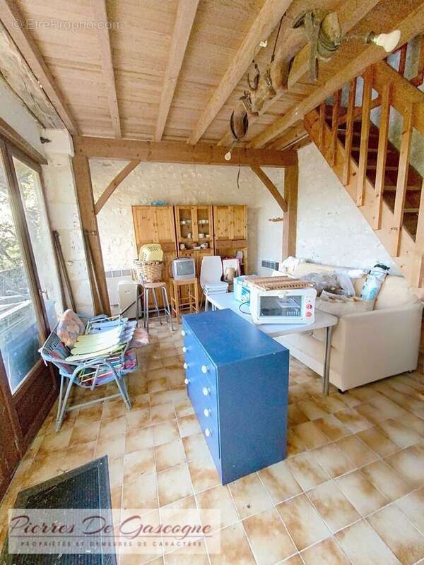 Pigeonnier - Maison à FLEURANCE