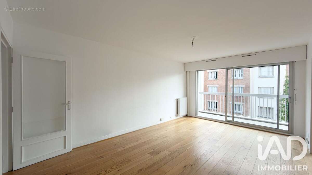Appartement 84 m² à Paris-12e  - photo 2